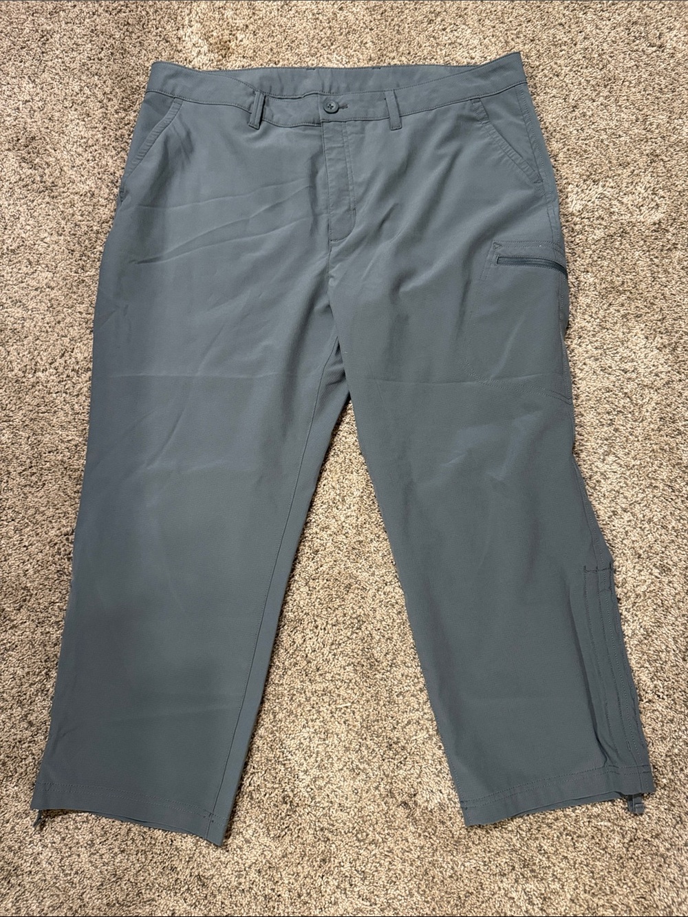 Eddie Bauer Woman’s Slate Gray/Blue Cropped Hiking Pants size 16
